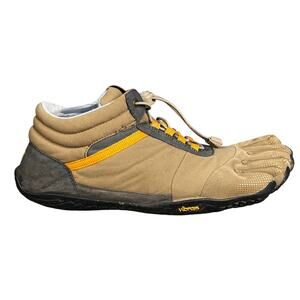 Vibram Five Fingers Men's Trek Ascent Insulated Walking Shoe Size 45 US 11/11.5